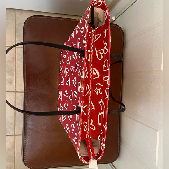 KATE SPADE NEW YORK MARGARETA LIPSTICK HEARTS TOTE HANDBAG LARGE - Picture 7 of 11